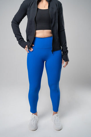 Ana is 5'3, Waist 29", Wearing Small