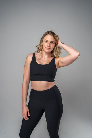 Jackie is 5'7, Bust 35D, Wearing Large
