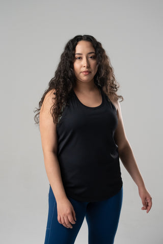 Janette is 5'6, Bust 42D, Wearing XL
