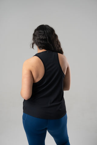 Janette is 5'6, Bust 42D, Wearing XL