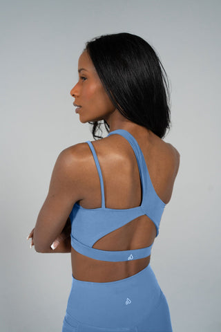 SERENE transform asymmetical sports bra