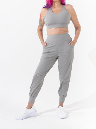 resilient gravity joggers 25"