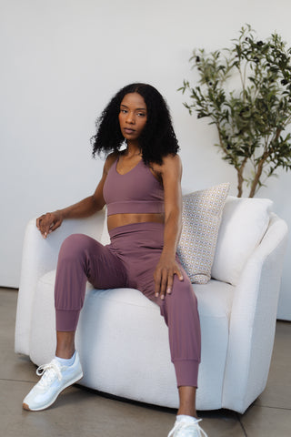 GRAVITY resilient jogger