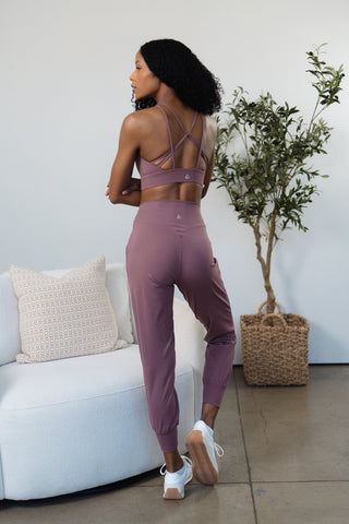 GRAVITY adventurous V2 sports bra