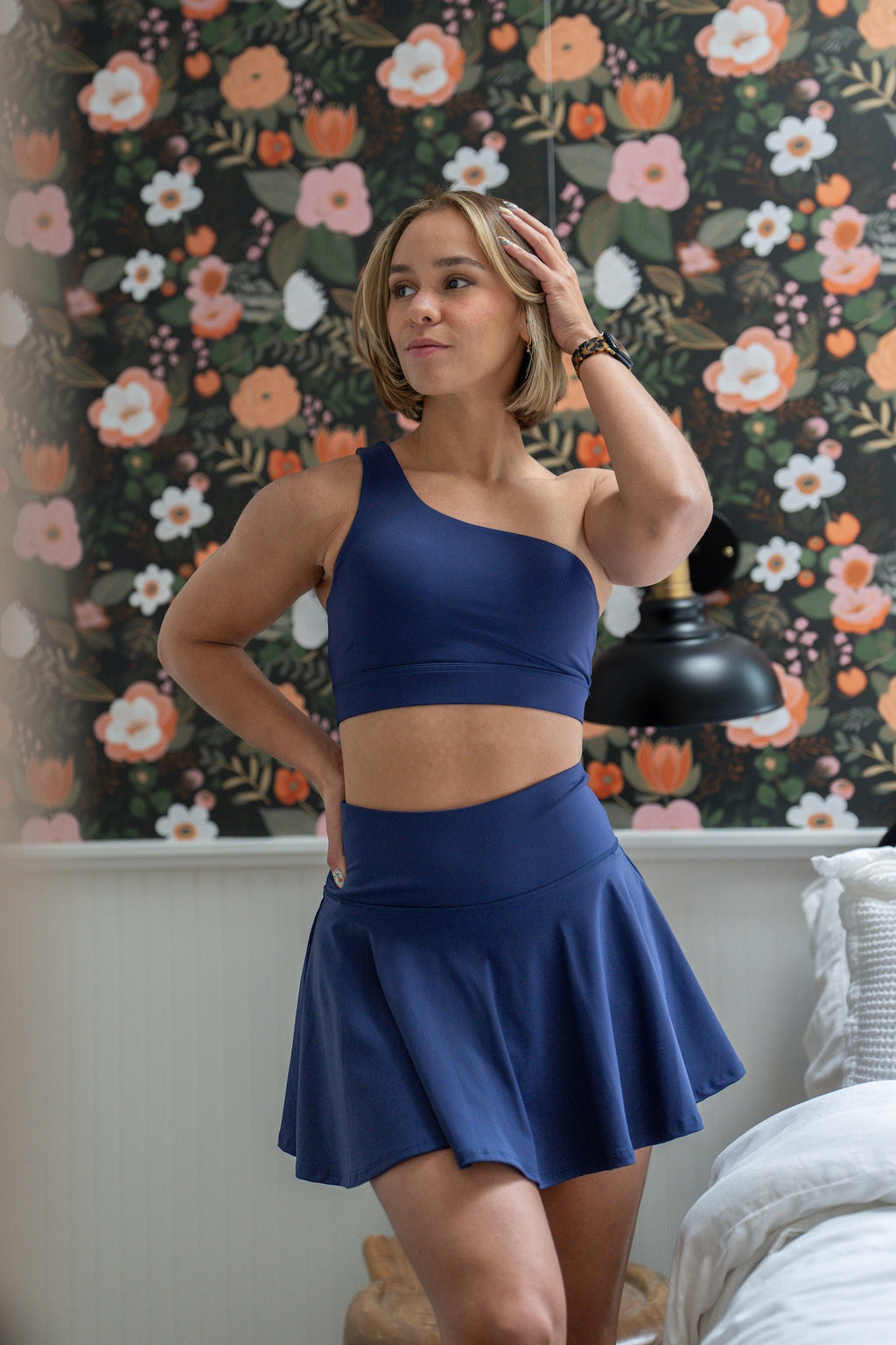GRAVITY rise asymmetrical sports bra – Alyth Active