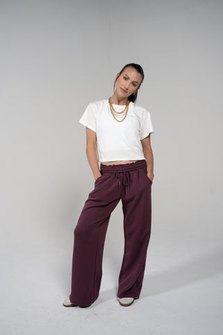 rest LUX wide leg jogger