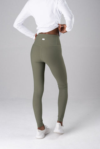 DYNAMIC devoted LITE legging