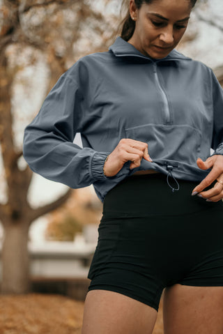Alyth Active Gravity Breaking Free Pullover in Thistle Blue - Women's Running Clothing Front View