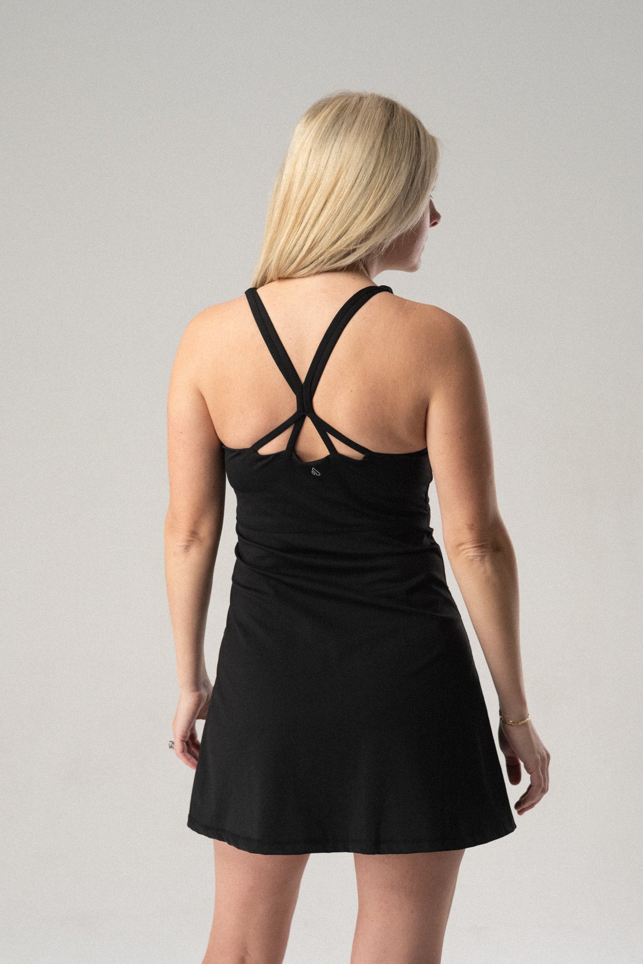 GRAVITY powerfully wild tennis dress Black / Medium GRAVITY powerfully wild tennis dress Black / Medium