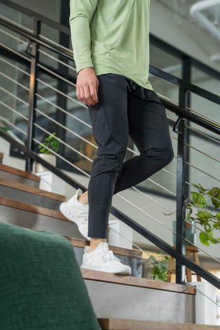 Alyth Active Grit V2 Pant in Black - Women's Running Pants Front View