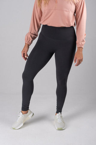 Alyth Active Serene Warrior Legging in Amethyst - Women's Yoga Leggings Close Up